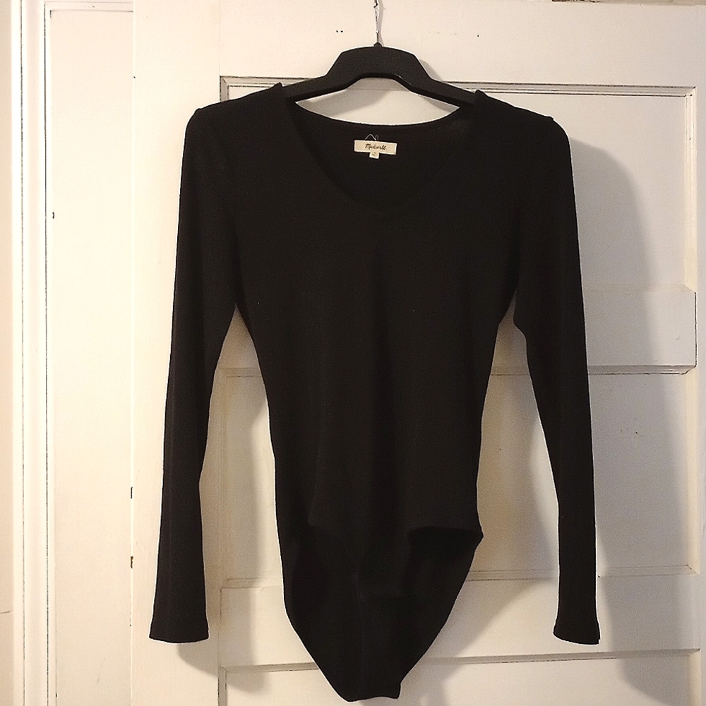 Madewell black sweet heart neckline body suit